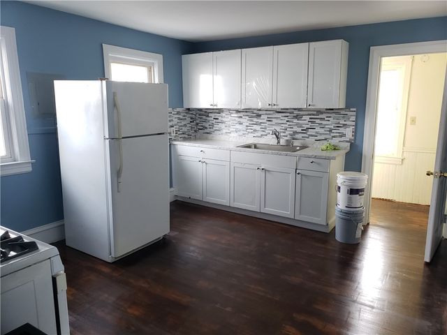 142 Pocasset Avenue, Providence, RI 02909