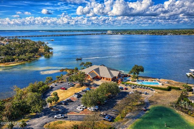 2913 Country Club Drive, Lynn Haven, FL 32444