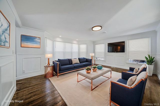 1944 Wading River Manor Road, Wading River, NY 11792