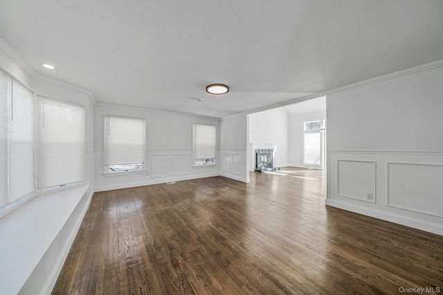 1944 Wading River Manor Road, Wading River, NY 11792