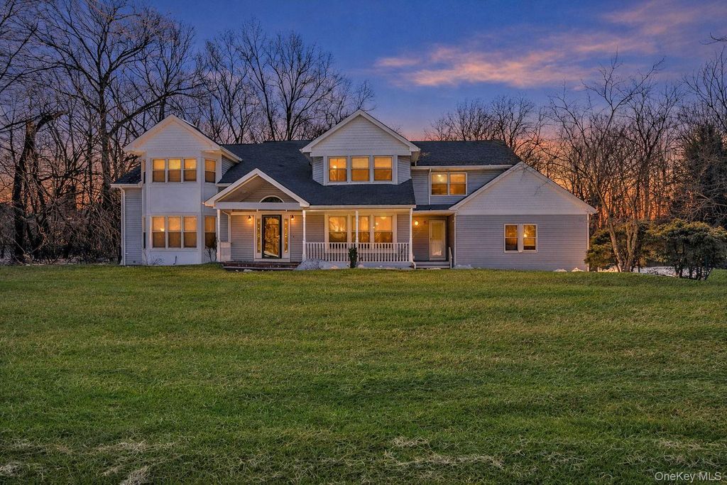 1944 Wading River Manor Road, Wading River, NY 11792