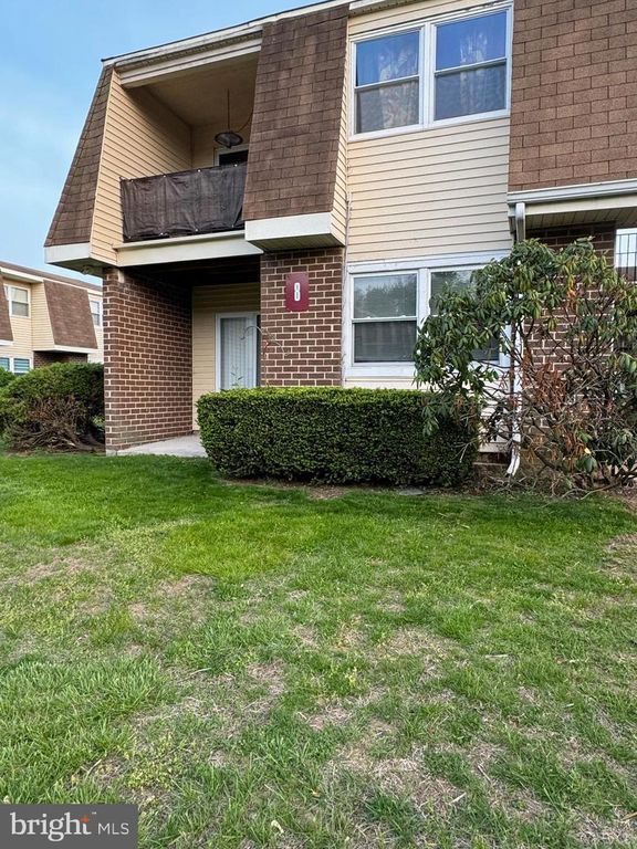 8-4 FLORENCE TOLLGATE, Florence, NJ 08518