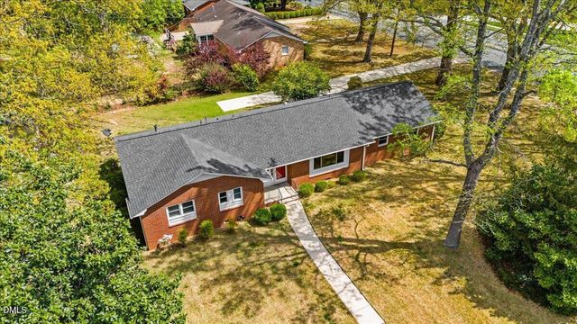 2805 Amherst Avenue, Burlington, NC 27215