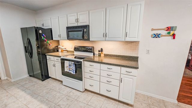 12 Granite Circle, Canadian, OK 74425