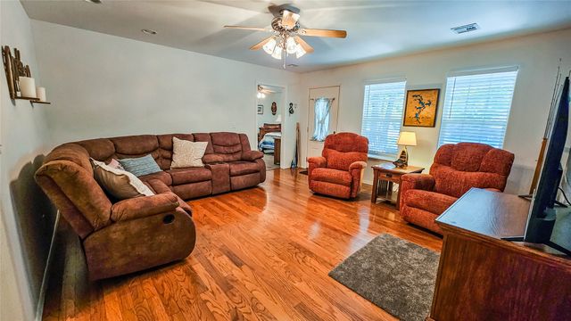 12 Granite Circle, Canadian, OK 74425