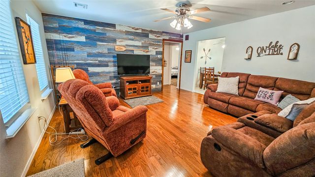 12 Granite Circle, Canadian, OK 74425