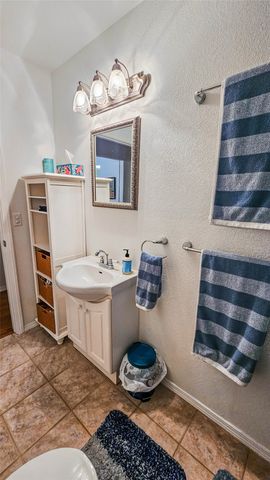 12 Granite Circle, Canadian, OK 74425