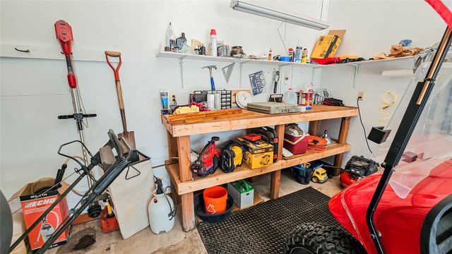 12 Granite Circle, Canadian, OK 74425