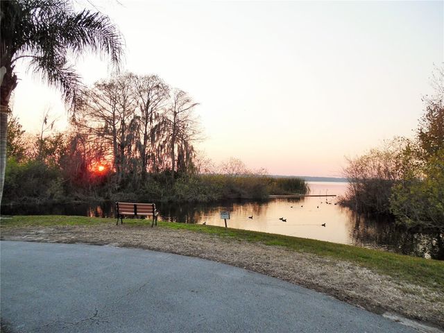 87 N BOBWHITE ROAD, Wildwood, FL 34785