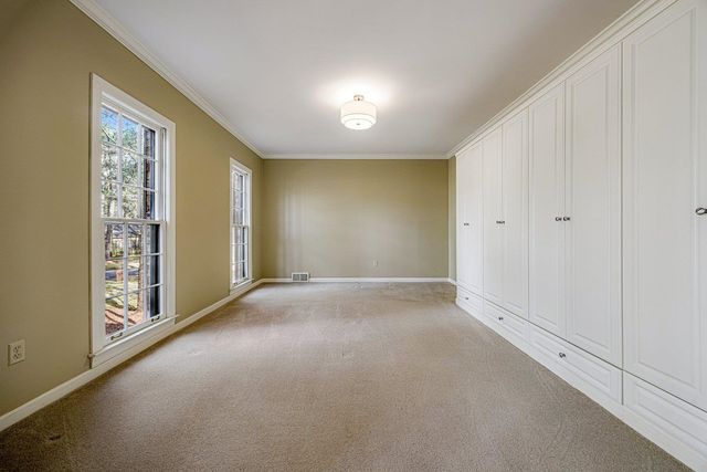 8225 BEEKMAN PL, Germantown, TN 38139