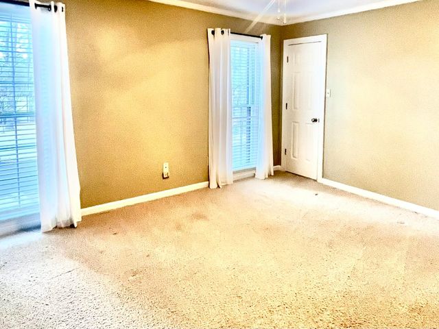 8225 BEEKMAN PL, Germantown, TN 38139