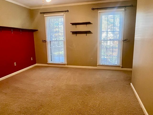 8225 BEEKMAN PL, Germantown, TN 38139