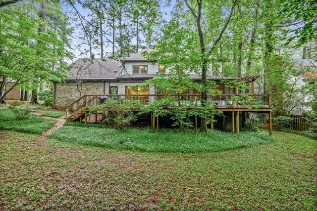 8225 BEEKMAN PL, Germantown, TN 38139