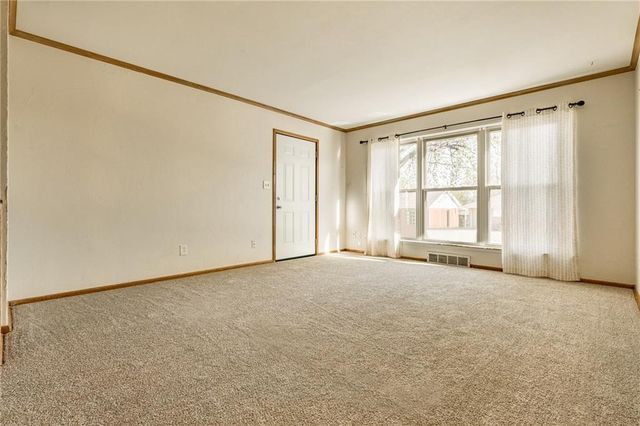 205 Tullahoma Drive, Edmond, OK 73034