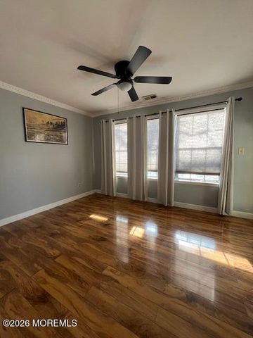 2803 Ridgefield Court 2803, Helmetta, NJ 08828