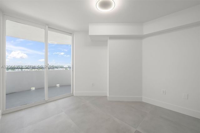 6301 Collins Ave 2307, Miami Beach, FL 33141