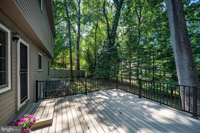 19 BIRCHWOOD RD, Wyomissing, PA 19610