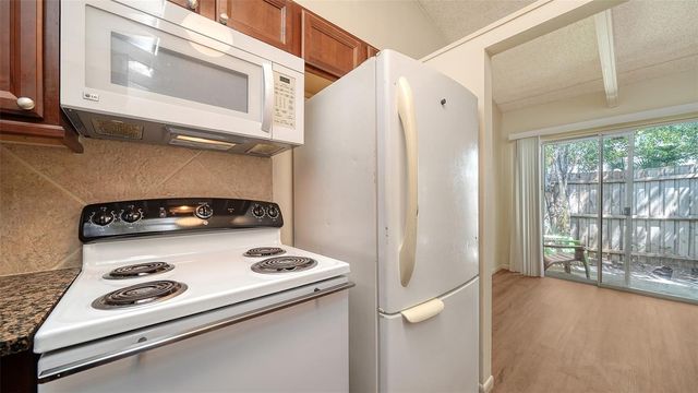 500 N JEFFERSON AVENUE B-5, Sarasota, FL 34237