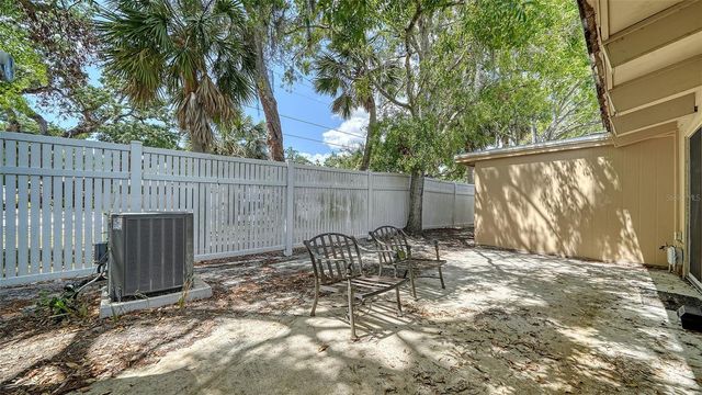 500 N JEFFERSON AVENUE B-5, Sarasota, FL 34237