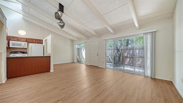 500 N JEFFERSON AVENUE B-5, Sarasota, FL 34237