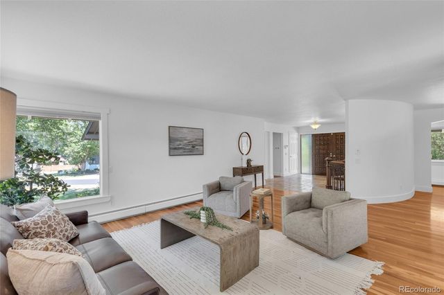11 Meadowlark Lane, Littleton, CO 80123
