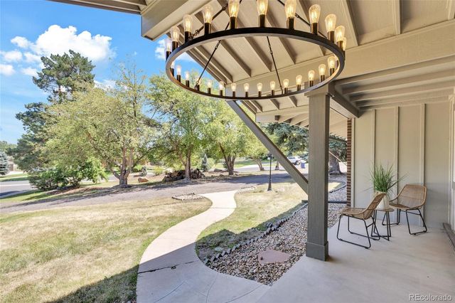 11 Meadowlark Lane, Littleton, CO 80123