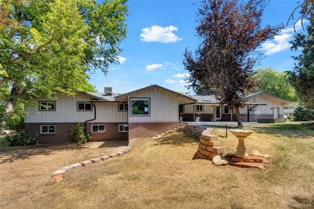 11 Meadowlark Lane, Littleton, CO 80123