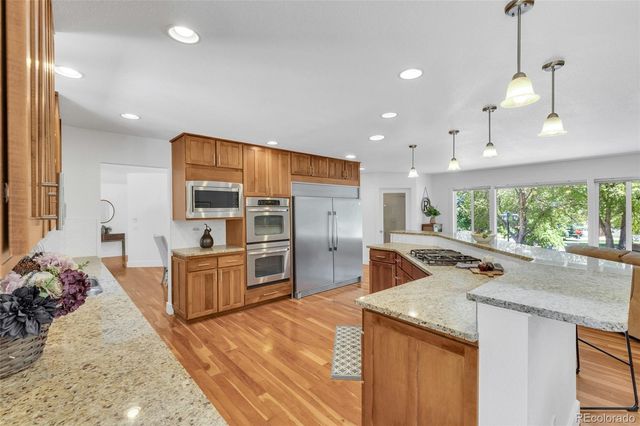 11 Meadowlark Lane, Littleton, CO 80123