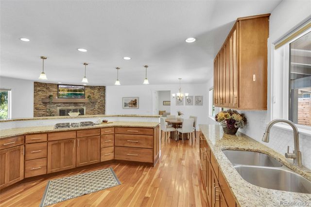 11 Meadowlark Lane, Littleton, CO 80123