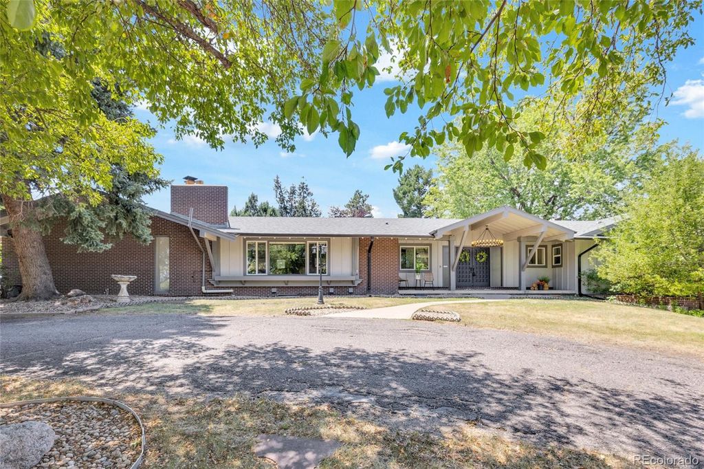 11 Meadowlark Lane, Littleton, CO 80123