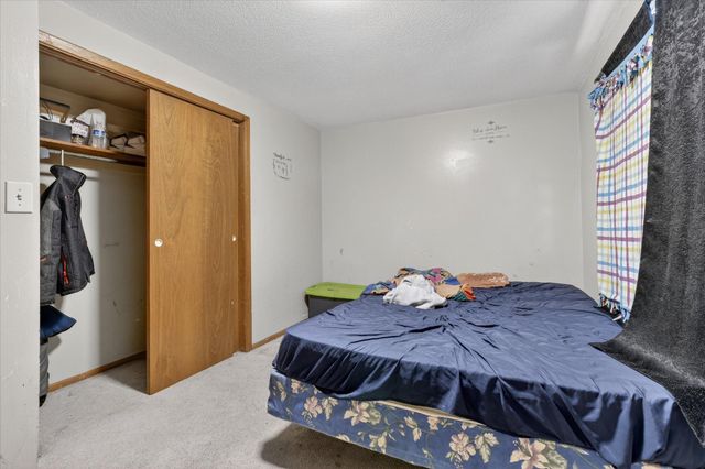 1574 Pacific Street, Saint Paul, MN 55106