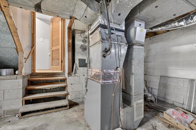 1574 Pacific Street, Saint Paul, MN 55106