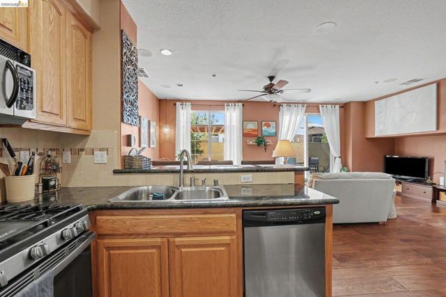 312 Jefferson Dr, Brentwood, CA 94513