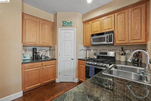 312 Jefferson Dr, Brentwood, CA 94513