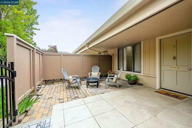2308 Pine Knoll Dr 2, Walnut Creek, CA 94595