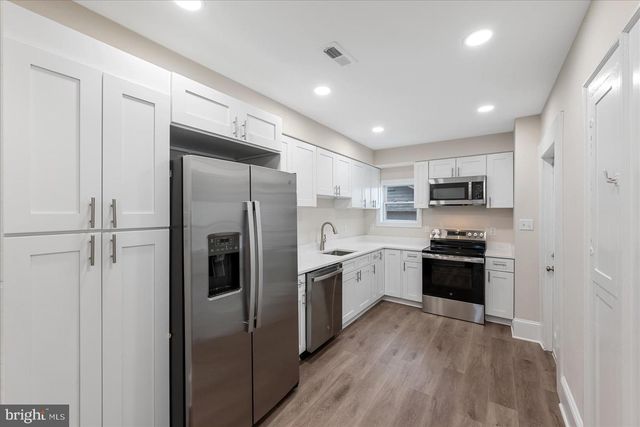 21 W PALL MALL ST, Winchester, VA 22601