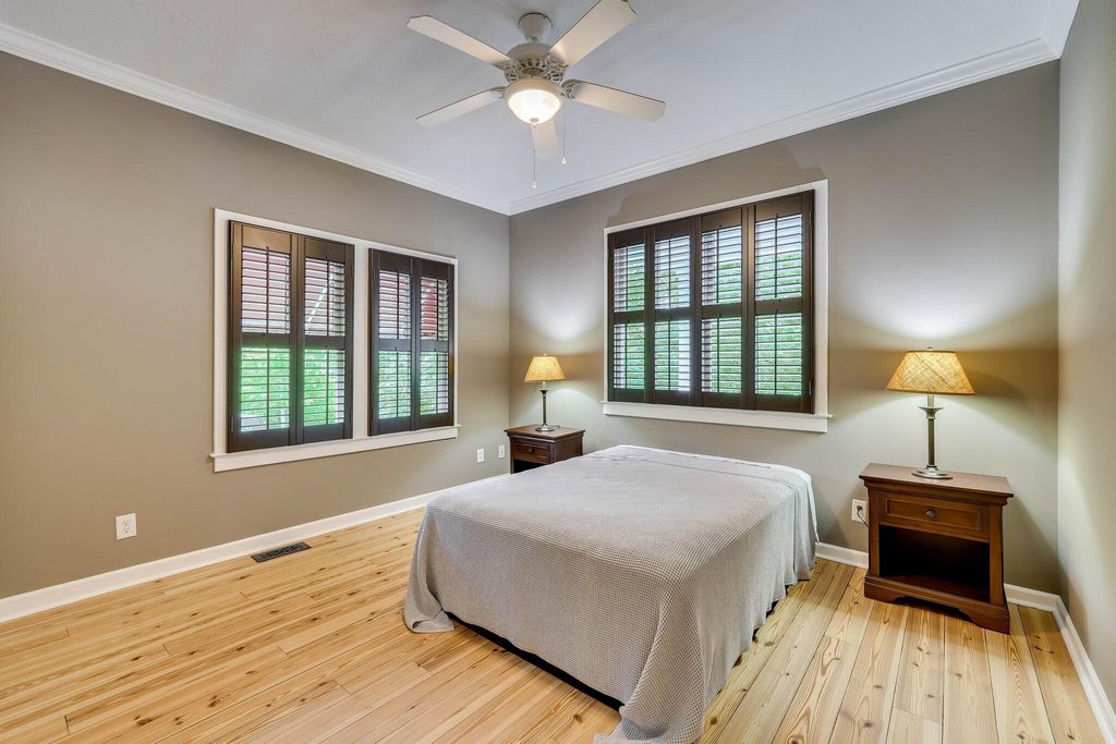 Image 17 of property listing at 574 SW Newberry Street, Aiken, SC 29801