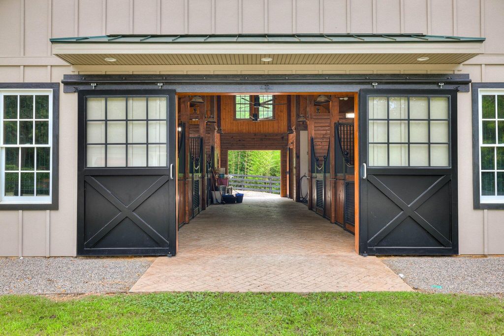 Image 27 of property listing at 574 SW Newberry Street, Aiken, SC 29801