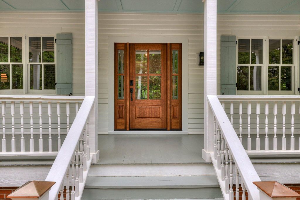 Image 3 of property listing at 574 SW Newberry Street, Aiken, SC 29801