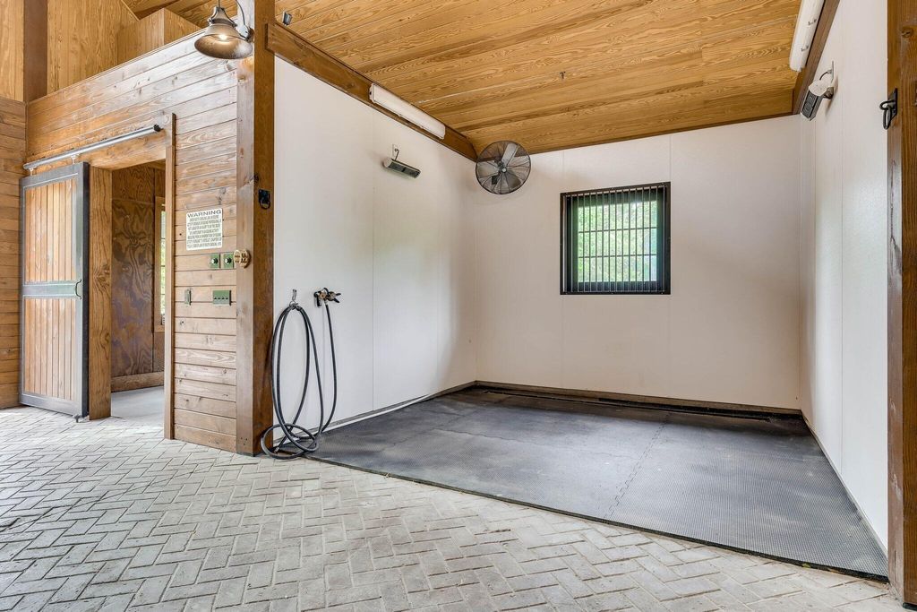 Image 30 of property listing at 574 SW Newberry Street, Aiken, SC 29801