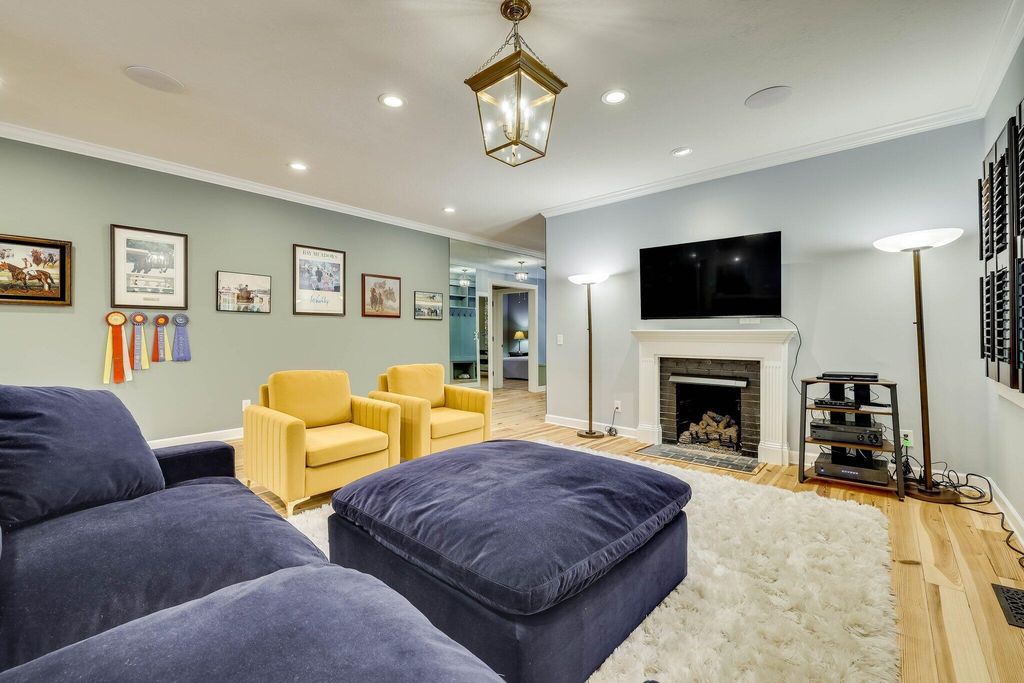 Image 6 of property listing at 574 SW Newberry Street, Aiken, SC 29801