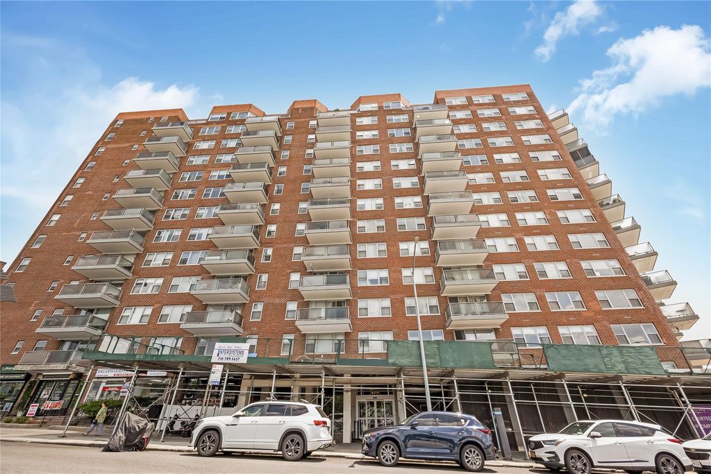 85-15 Main Street 12I, Briarwood, NY 11435