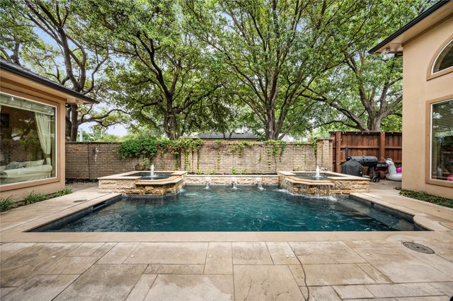 4847 Holly Tree Drive, Dallas, TX 75287