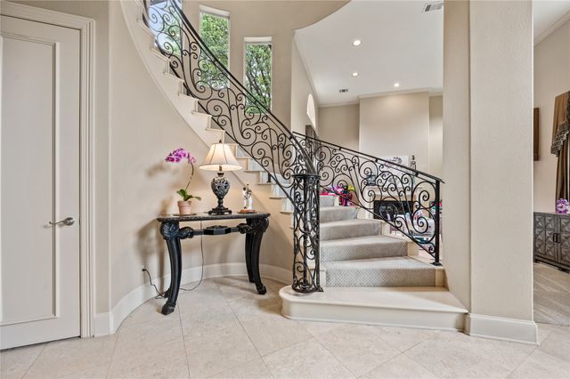 4847 Holly Tree Drive, Dallas, TX 75287