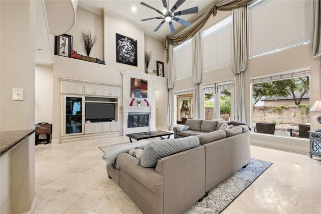4847 Holly Tree Drive, Dallas, TX 75287