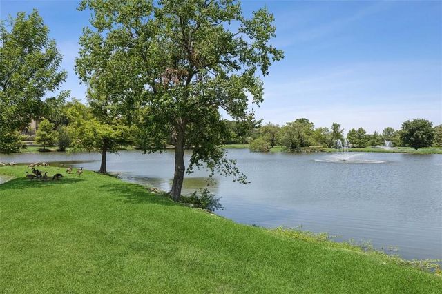 2976 Buttonwood Drive, Carrollton, TX 75006