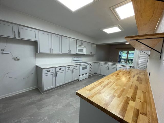 2976 Buttonwood Drive, Carrollton, TX 75006