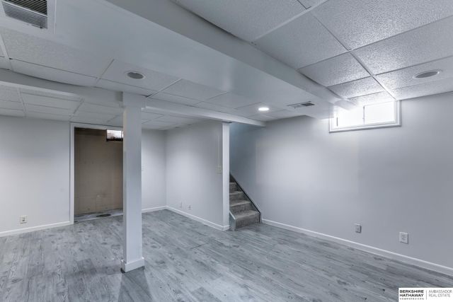 7517 Arrowrock Drive, Bellevue, NE 68157