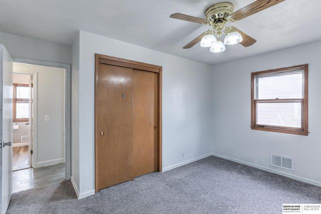 7517 Arrowrock Drive, Bellevue, NE 68157