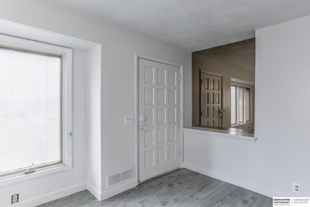 7517 Arrowrock Drive, Bellevue, NE 68157